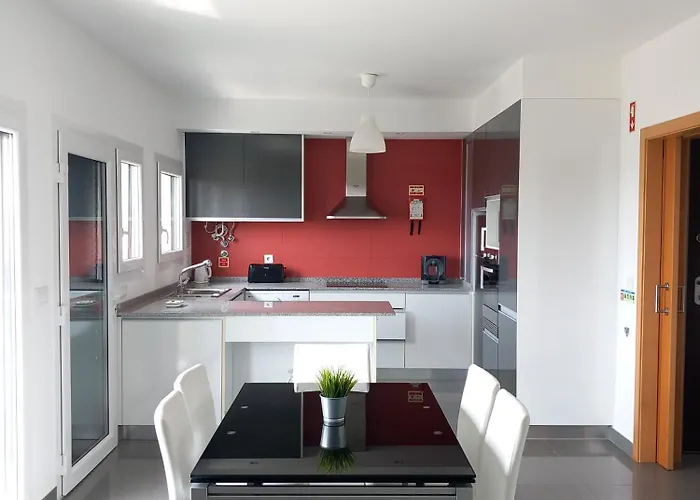 Baleal Beach, Balcony Sunset Views Apartmán *